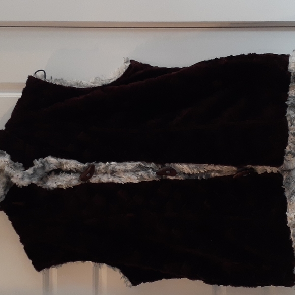 Wooly bully wear reversible vest. Size small - Picture 2 of 7